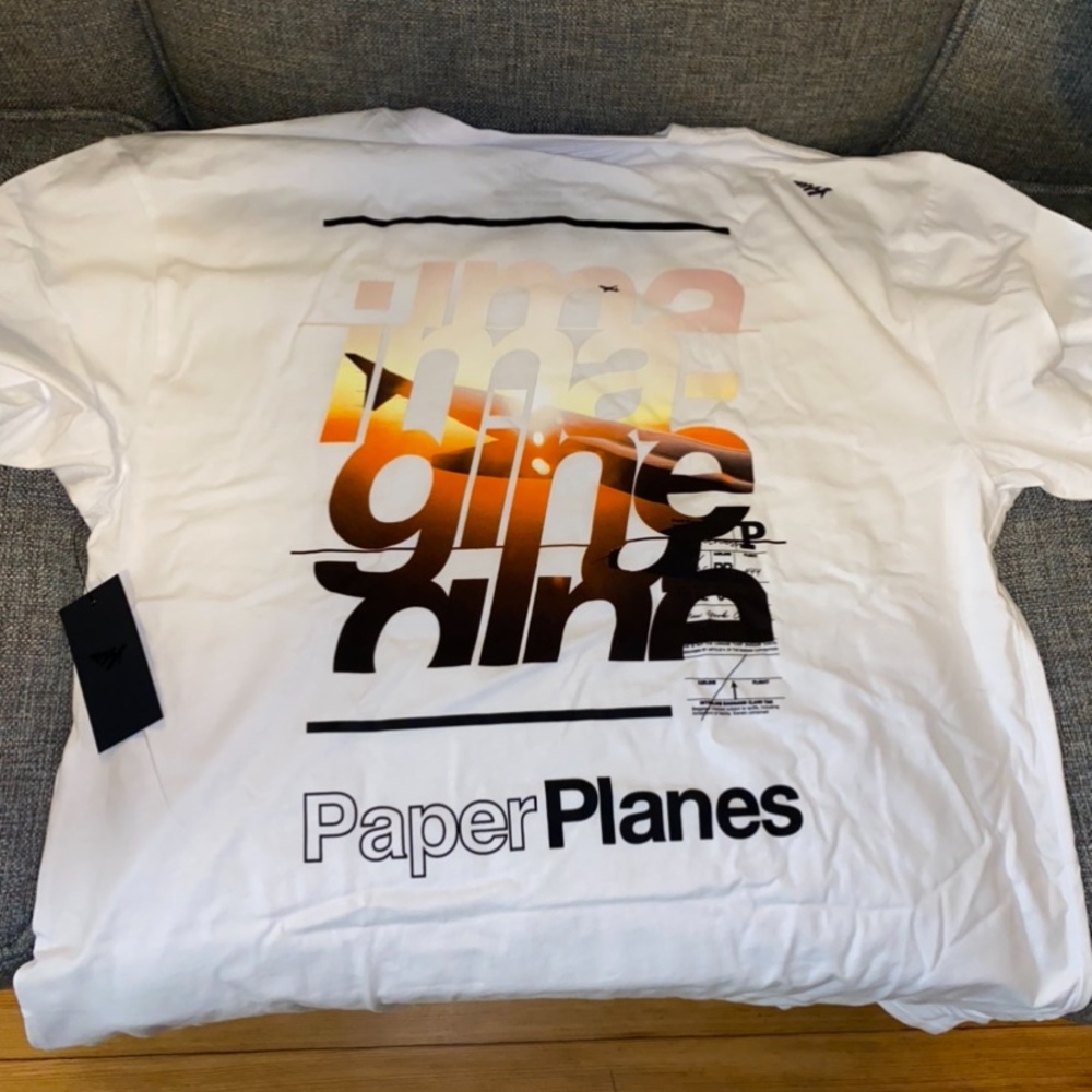 Roc Nation “Paper Planes” T-Shirt (Size XL)